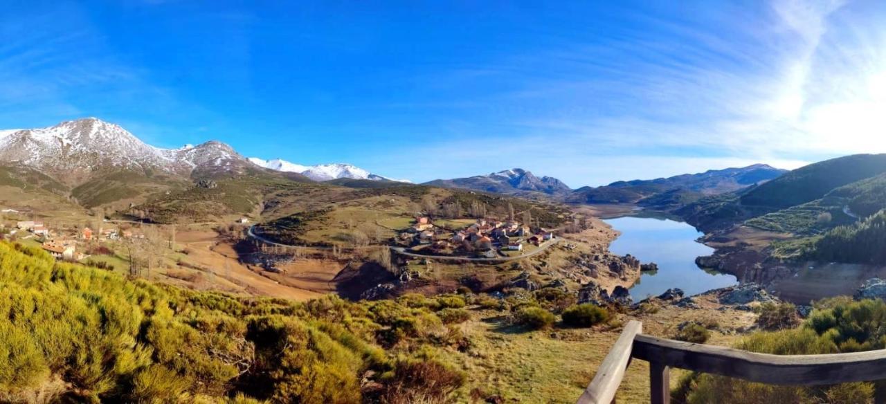 Апартаменти La Casita De La Montana Alba De Los Cardanos Екстер'єр фото